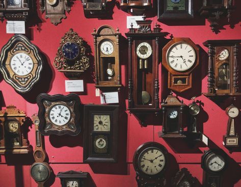 Wall Above Desk, Above Desk, Victorian Clocks, Farmhouse Wall Clock, Clock Ideas, Rustic Clock, Retro Wall Clock, Cool Clocks, Oversized Wall Clock