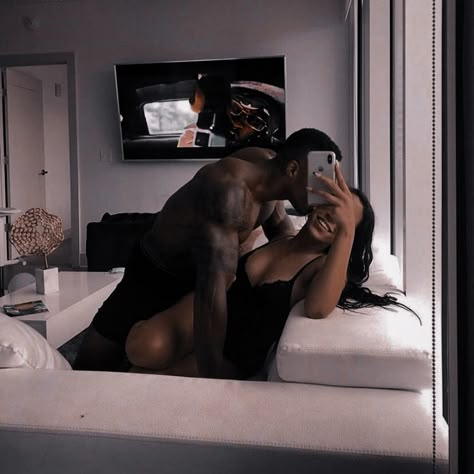 Liz Tomforde, Black Relationship Goals, Couples Vibe, Black Love Couples, Black Couples Goals, The Love Club, Relationship Goals Pictures, Mile High, Photo Couple