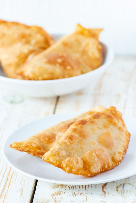 Chebureki is a traditional Crimean dish. It is also part of the cuisine of Greeks living in the Mariupol area. Traditional cheburek is made with fatty mutton. But today I’ll share with you a vegan recipe! I made these vegan chebureki in the first days of the war. I wouldn’t think back then that writing... Read More The post Vegan Chebureki (Simple Recipe) appeared first on Slavic Vegan. Armenian Gata Recipe, Ukranian Food Recipes, Moussaka Recipe, Ukrainian Recipes, European Food, Vegan Recipe, Simple Recipe, Vegan Dishes, Vegan Dinners