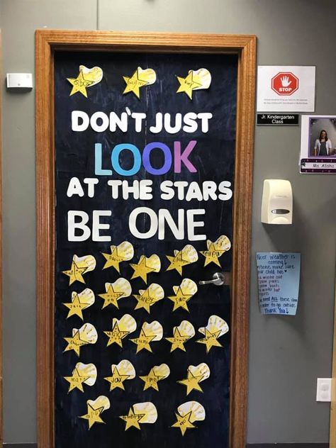 Outer Space-Themed Activities for Preschool Students Photo Space Theme Decorations, Star Themed Classroom, Space Bulletin Boards, School Wide Themes, Space Theme Classroom, Space Theme Preschool, Space Preschool, Stars Classroom, Space Classroom