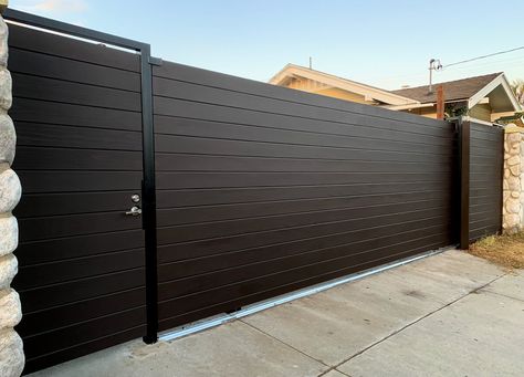 Horizontal Tongue and Groove - 17’6” x 6’ tall - Automatic, Sliding driveway gate Modern Gates Driveway, House Front Gate, Automatic Sliding Gate, Modern Driveway, Wooden Gates Driveway, Gate Designs Modern, Modern Gate, House Main Gates Design, Steel Gate Design