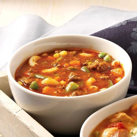 Hamburger Minestrone Recipe -Any kind of convenient frozen mixed vegetables and any type of small pasta will work well in this dish. Best Minestrone Soup Recipe, Sopa Minestrone, Minestrone Soup Recipe, Pasta Shells, Small Pasta, Minestrone Soup, Soup And Sandwich, Minestrone, Mixed Vegetables