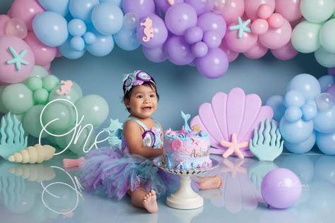 1st Birthday Decoration Ideas, Birthday Decoration Ideas At Home, 1st Birthday Decoration, Birthday Decoration Ideas, Cake Smash Inspiration, Cake Photoshoot, Cake Smash Theme, Baby Birthday Photoshoot