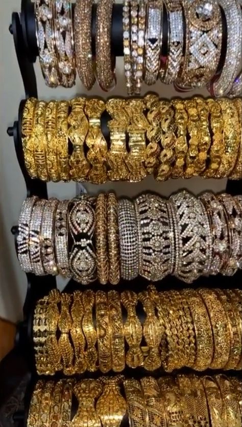 Ethiopia Jewelry, Habesha Aesthetic, Habesha Jewelry, Habesha Culture, Ethiopian Culture, African Gold, Ethiopian Jewelry, Culture Day, South Sudan