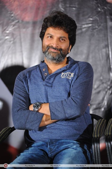 Trivikram Srinivas, Jeep Wallpaper, Temple Jewellery Earrings, India People, Hero Movie, Jewellery Earrings, Tamil Movies, Upcoming Movies, Temple Jewellery