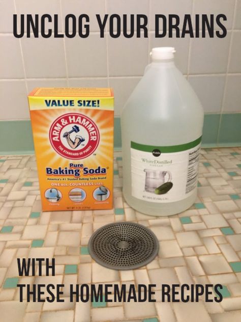 This article looks at effective drain cleaners that can be put together using common household substances. They are inexpensive and don't involve the toxic chemicals often found in commercial cleaners. Smelly Shower Drain, Shower Drain Cleaner, Shower Drain Smell, Clean Shower Drain, Hair Clogged Drain, Diy Drain Cleaner, Homemade Drain Cleaner, Unclog Bathtub Drain, Smelly Drain