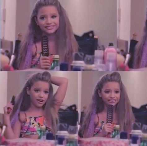 Seriously, Mackenzie is going to be gorgeous when she's older Dance Moms Season 3, Dance Moms Mackenzie, Mack Z, Dance Moms Moments, Dance Moms Dancers, Dance Mums, Maddie And Mackenzie, Little Miss Perfect, Kenzie Ziegler