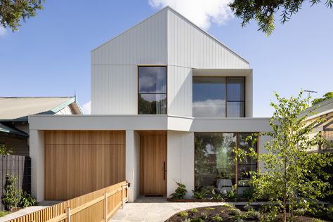 Bastings House by Tecture – Project Feature – The Local Project Two Storey Facade, Townhouse Facade, House Facades Australia, Blueprint Construction, House Facades, The Local Project, Timber Cladding, Design Strategy, Contemporary Interior Design