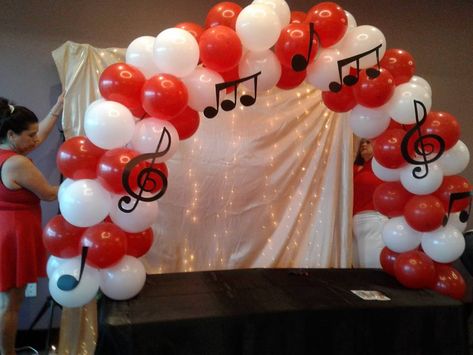 Music Themed Parties, Balloon Columns, Decoration Party, Theme Party Decorations, Balloon Decorations Party, Graduation Party, Party Themes, Arch, Party Ideas