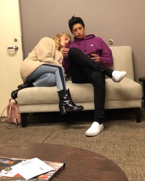 loving Meg and Zombies 2 cast on Instagram: “Sleepy 🥺😴💤” Liv Rooney, Raini Rodriguez, Milo Manheim, Zombie Humor, Meg Donnelly, Disney Cast, Zombies 2, Zombie Disney, Zombie Party