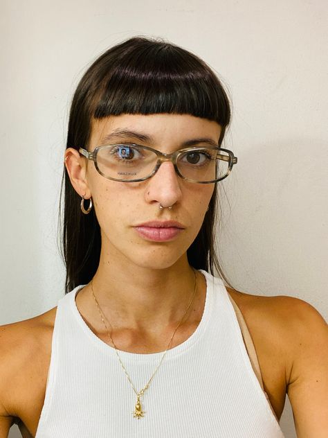 Glasses For Long Faces, 2000s Glasses, Iceberg Model, 90s Glasses, Y2k Glasses, Glasses Inspiration, Vogue Models, Ugly Betty, Fashion Eye Glasses