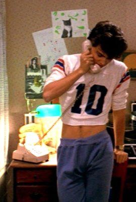 Crop Top Men, Mens Crop Top, Young Johnny Depp, A Nightmare On Elm Street, Gender Envy, Mens Halloween Costumes, Elm Street, Nightmare On Elm Street, Vestidos Vintage