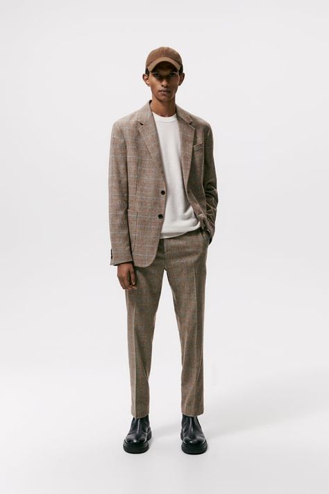 PLAID SUIT PANTS - Dark tan | ZARA United States Tan Trousers Outfit, Trousers Outfit, Tan Trousers, Check Suit, Smart Outfit, Plaid Suit, Suit Trousers, Mens Formal, Dark Tan