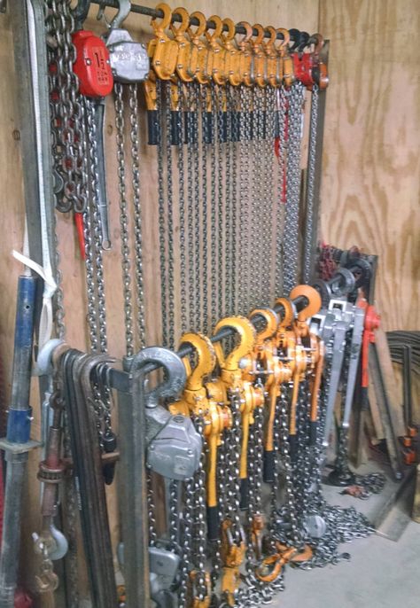 Steel Storage Rack, Garage Storage Inspiration, Garage Organisation, Barn Storage, Welding Shop, Shed Organization, Tool Storage Diy, Industrial Design Furniture, Diy Garage Storage