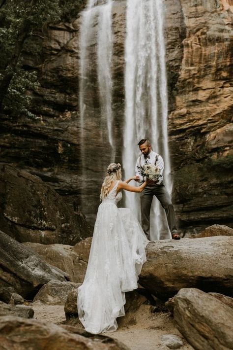 lunalee photography toccoa falls waterfall wedding georgia 038 Toccoa Falls, Waterfall Wedding, Hippie Wedding, Wedding Forward, Wedding Engagement Photos, Atlanta Wedding, Wedding Places, Forest Wedding, Wedding Pics