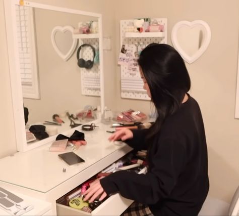 Korean aesthetic 
Studying
Study aesthetic 
Study motivation
Korean girl
Korean room
Room aesthetic 
Study vlog
YouTube vlog
Aesthetic pictures 
Aesthetic backgrounds 
Black
White
Pink
Calm photos Daizchoii Room, Daisy Choi Room, Daiz Choi, Daisy Choi, Academic Motivation, Aesthetic Things, Moving Out, Dressing Table, Room Inspo