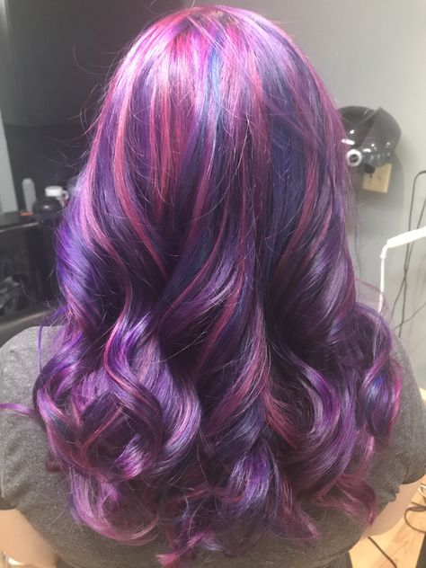 Purple Hair Multicolor, Pink N Purple Hair, Pastel Galaxy Hair, Iroiro Purple, Purple With Pink Highlights, Twilight Sparkle Hair Dye, Pink Hair With Purple Highlights, Blue And Pink Hair Ideas, Purple Hair With Pink Highlights