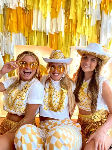 Going For Gold Sorority Theme, Camp Bid Day Theme Outfit, Bee Sorority Theme, Honey I’m Home Bid Day Theme, Honey Im Home Sorority Theme, Honey I’m Home Bid Day, Gold Spirit Day, Sorority Work Week, Sorority Recruitment Themes