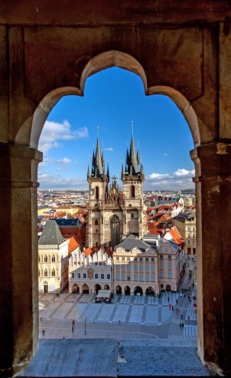 Prague Travel Guide, Summer Abroad, Prague City, Visit Prague, Cesky Krumlov, Prague Travel, Prague Castle, Prague Czech Republic, Best Places To Travel