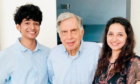 Tata Family, Tata Young, Manifesting Vision Board, Ratan Tata, Strong Motivational Quotes, Business Analytics, Twitter Handles, Couple Images, Lucky Star