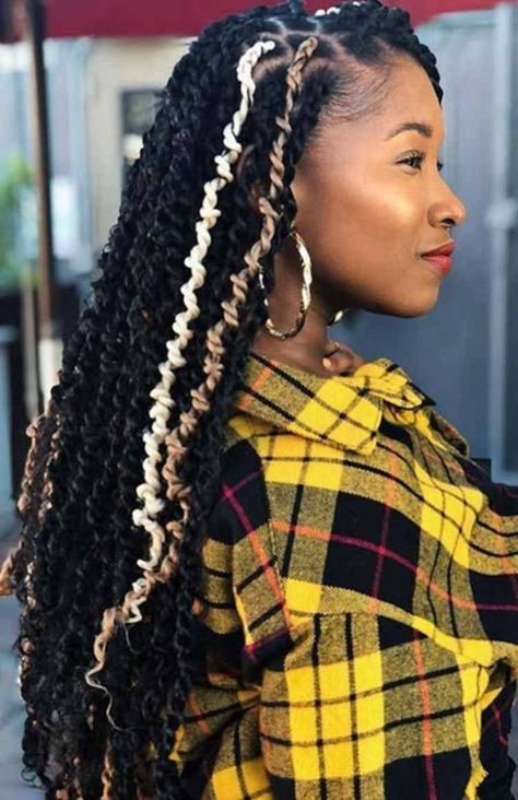 passion-twists-color-highlights Twists Hairstyles, Passion Twists, Summer Braids, Medium Layered Hair, Girl Braids, Twist Braid Hairstyles, Crochet Braids Hairstyles, Penteado Cabelo Curto, Trending Hairstyles