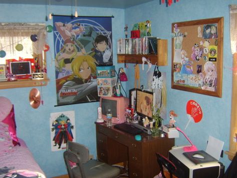 animecore Clutter Core, Otaku Room, Messy Room, Room Goals, Cute Room Ideas, Gamer Room, Kawaii Room, Cherry Bomb, House Room