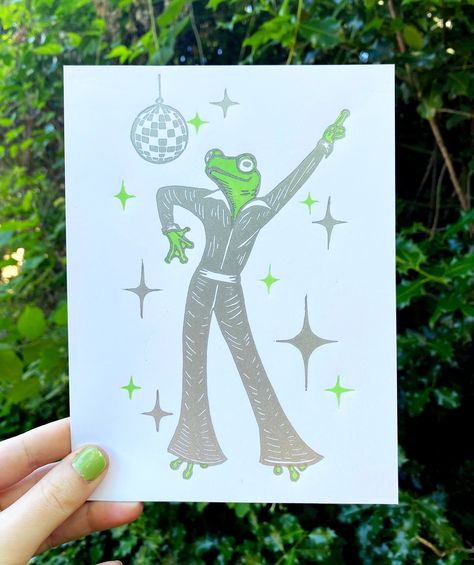 DISCO FROG PRINT, Frog print, disco print, frog art, disco art, 70s, disco ball, groovy, linocut, wall art, cottagecore, staying alive Disco Party Drawing, Disco Frog, Disco Drawing, Class Doodles, Disco Ball Art, Disco Art, Disco Print, Art Disco, Frog Tattoo