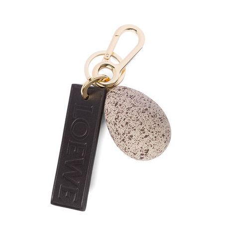 LOEWE Egg Charm Beige/Black/Gold Designer Keychain, Keychain Bag, Bag Charms, Key Chains, Luxury Designer, Wallets, Egg, Online Store, Charms