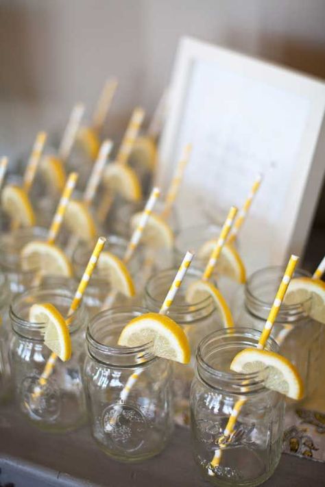 Lemon Themed Party, Office Baby Showers, Lemon Themed Bridal Shower, What Will It Bee, Gateau Baby Shower, Bee Birthday Party, Citrus Wedding, Lemonade Party, Sunshine Baby Showers