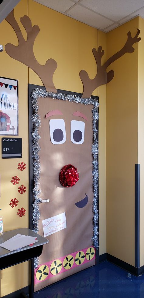 Classroom Door Decorating, Door Decorations Classroom Christmas, Classroom Christmas Decorations, Christmas Door Decorating Contest, Christmas Classroom Door, School Door Decorations, Door Decorating Contest, Reindeer Craft, Rudolph Christmas