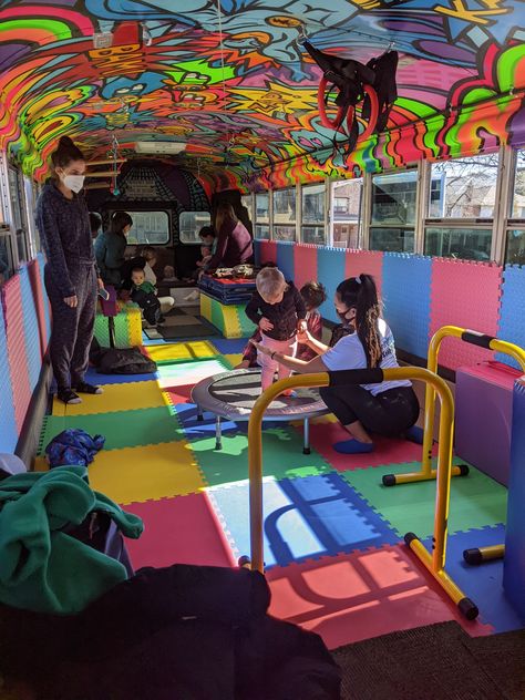 Groovy Gym Bus Gallery: Discover Fitness & Fun on Wheels! Bus Transformation, Mind Electric, School Bus Design, Mobile Exhibition, Foodtrucks Ideas, Kids Bus, School Van, Adventure Core, Bus Ideas