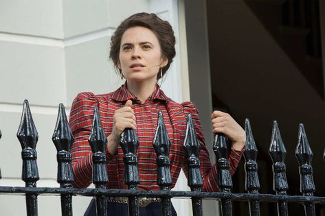 Howards End Miniseries Review Howards End, Haley Atwell, British Period Dramas, Julia Ormond, Tracey Ullman, Howard End, Vanessa Redgrave, Beau Film, Hayley Atwell