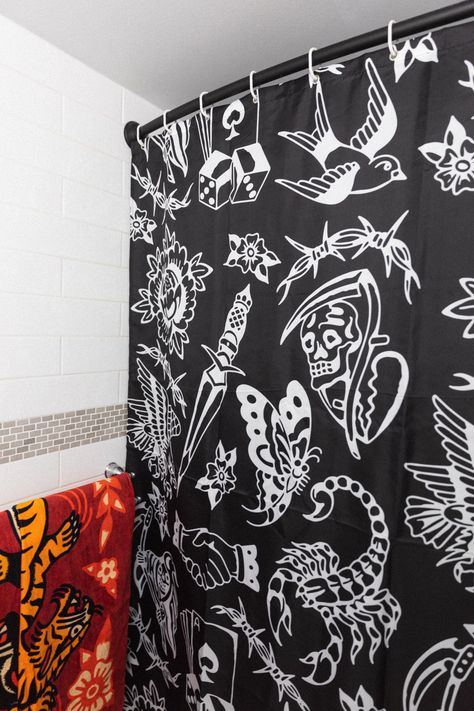 Flash Shower Curtain – Indestructible MFG Goth Bathroom Ideas, Punk Bathroom, Spooky Bathroom Decor, Cool Shower Curtain, Goth Bathroom, Apartment Fever, Black Shower Curtains, Cool Shower Curtains, Flower Shower Curtain