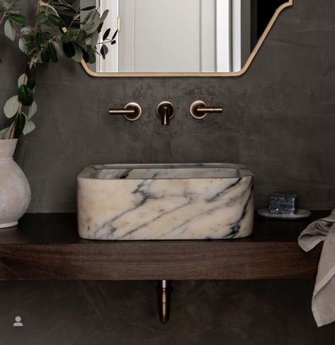 Calacatta Marble Bathroom, Sink Powder Room, Marble Bathroom Sink, Calacatta Viola Marble, Viola Marble, Powder Room Sink, Calacatta Viola, Marble Sink, Wall Mount Sink