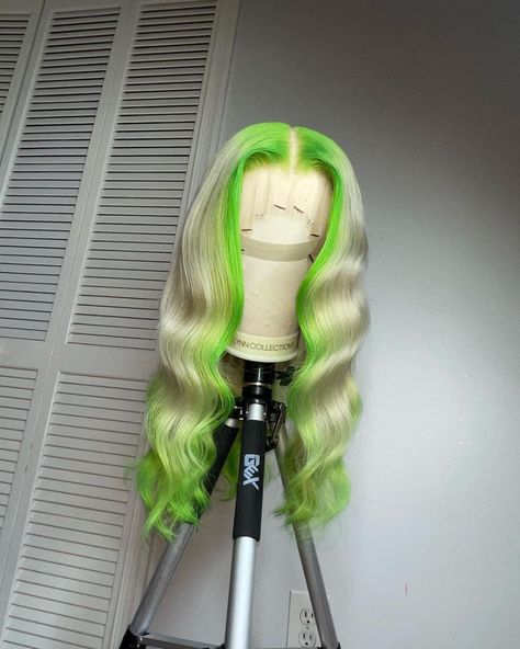 Lime Green Highlights, Melanin Hairstyles, Color Wigs, Green Highlights, Pretty Hair Color, Custom Wigs, Lace Hair, Front Lace Wigs Human Hair, Hair Inspiration Color