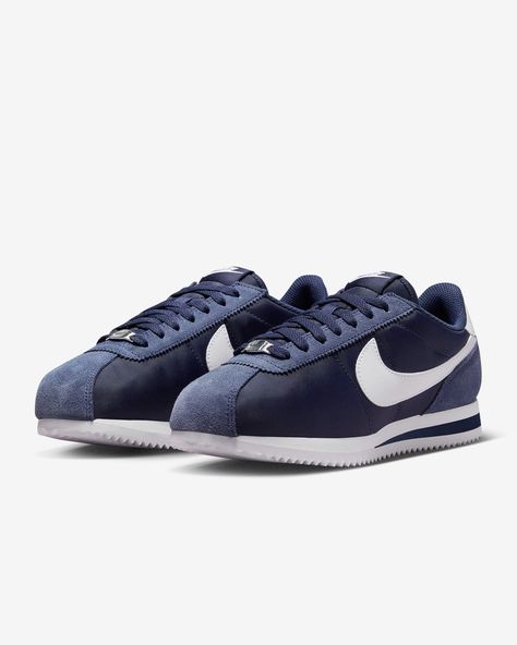 Nike Cortez Textile Shoes. Nike PT Nike Cortez Outfit, Nike Gifts, Dream Shoe, Nike Fashion, Nike Cortez, Sport Football, Dream Shoes, Nike Sneakers, Dear Santa