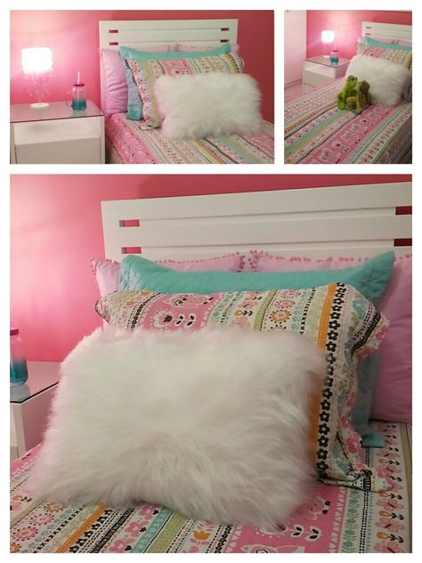 Pillow arrangements for a single bed #decor #room #girly Single Bed Cushions Arrangement, Single Bed Pillow Arrangement, Single Bed Decor, Bed Cushions Arrangement, Bedroom Ideas Rustic, Cushions Bedroom, Cushion Styling, Bed Pillow Arrangement, Colourful Bedroom