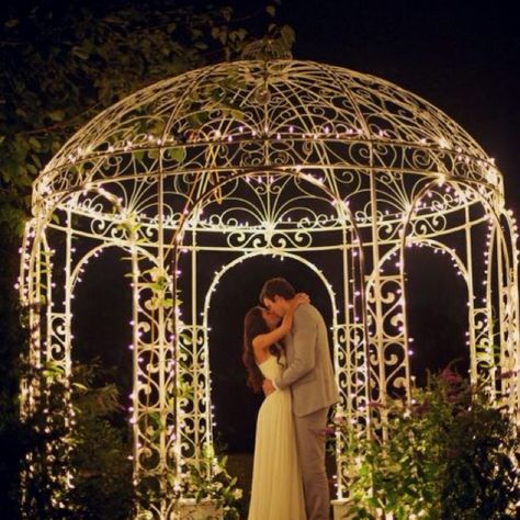 Bride & Groom Magic Lights, Country Wedding Pictures, Mountain Dream Homes, Portable Gazebo, Country Western Wedding, Vertical Garden Design, Indoor Wedding Ceremonies, Country Barn Weddings, Gazebo Wedding