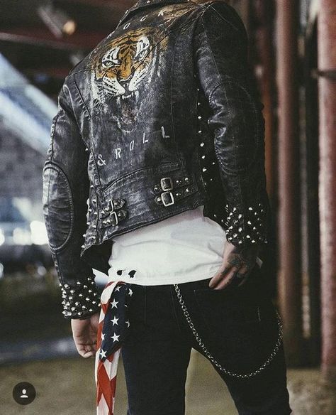 SLP x Wild West - Album on Imgur Rocker Style Men, Stil Rock, Look 80s, Biker Look, Gentlemen Wear, Mens Fashion Edgy, Hipster Mens Fashion, Mens Fashion Urban, Rocker Style