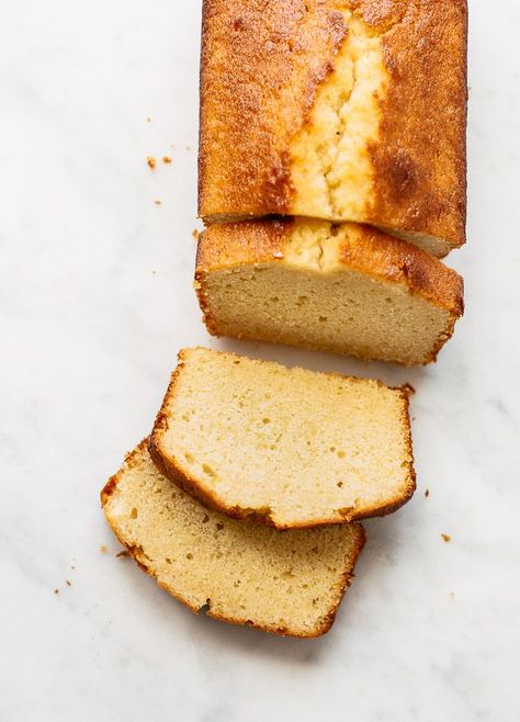 Super Moist Lemon Ginger Cake Moist Lemon Pound Cake, Cake Loaf, Ginger Cake, Lemon Ginger, Lemon Pound Cake, New York Cheesecake, Think Food, Loaf Cake, Food Cakes