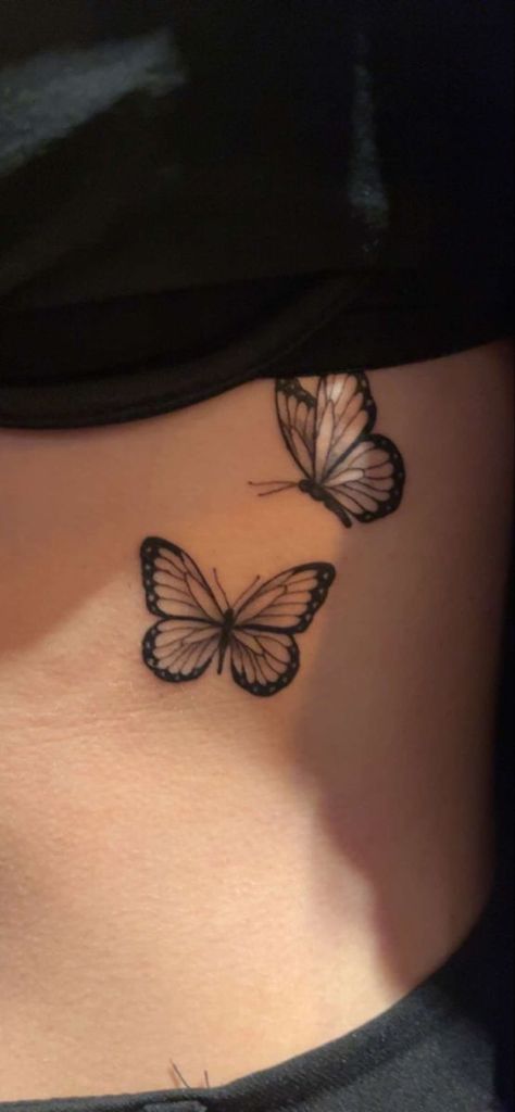 tattoo butterfly vlinder ribs Butterfly Tattoo For Black Women, Tattoo Ideas Female Small Butterfly, Butterfly Tattoo On Hip For Women, Butterfly Tattoo Meaningful, Butterfly On Back Tattoo, Butterfly Tattoo Side Ribs, Butterfly Tattoo Over Scar, Butterfly Tattoo Waist, Rib Butterfly Tattoo