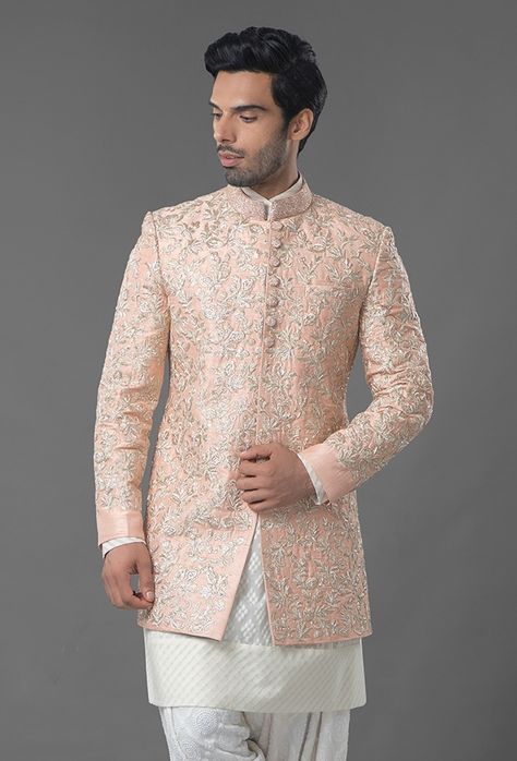 Intricately embroidered bandgala Nehru coat with coordinated peach kurta. Pastel outfit inspiration for Indian groom. #indianwedding #groomweddingoutfit #kurtapyajama  #india #sherwani #indiangroomwear #indiangroomoutfit #mensoutfitinspiration #weddingideas #wedding #groomoutfitinspiration #mensinspiration #ranveersingh Pastel Jodhpuri Suits For Men, Peach Sherwani Indian Groom, Groom Brother Outfit Indian, Pastel Outfit Ideas, Peach Sherwani, Groom Outfit Ideas, Indo Western Outfits For Men, Kurta Wedding, Engagement Dress For Groom