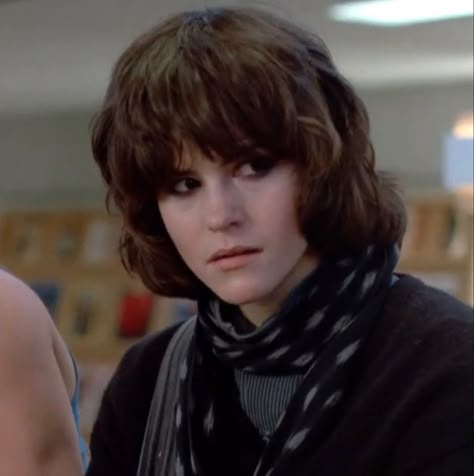 #thebreakfastclub #thebreakfastclubicon #allisonicon Allison Reynolds, Ally Sheedy, The Breakfast, The Breakfast Club, The 1980s, Short Hair, Period, Hollywood, Actresses