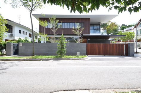 Tropical Architecture Design, Singapore House, Modern Tropical House, Building Layout, Tropical Architecture, Residential Architect, Modern Bungalow, Tropical House, Modern Tropical