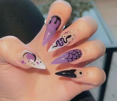 Witchy Nails, Halloween Acrylic Nails, Punk Nails, Anime Nails, Goth Nails, Grunge Nails, Funky Nails, Pretty Acrylic Nails, Dope Nails