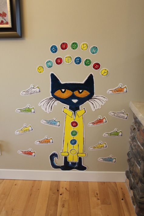 Pete the Cat birthday Pete The Cat Party Ideas, Pete The Cat Birthday Party, Pete The Cat Party, Pete The Cat Birthday, Disney Adult, Cat Birthday Party, Kindergarten Ideas, Cat Stories, Pete The Cat