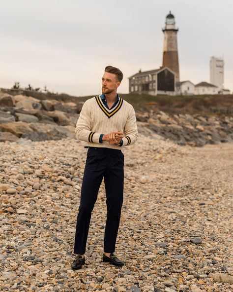 A Nautical Knit: The Cricket Sweater — THE CUFF Winter Outfits 2024, Cricket Sweater, Old Money Winter, Sweater Outfits Men, Tennis Sweater, Horsebit Loafers, Preppy Mens Fashion, Preppy Men, Mens Casual Outfits Summer