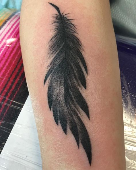 Feather Tattoo Cover Up, Feather Tattoo Black, Feather Tattoo Arm, Tatuaje Cover Up, Best Cover Up Tattoos, Black Tattoo Cover Up, Realistic Tattoo Sleeve, Band Tattoo Designs, Feather Tattoo Design