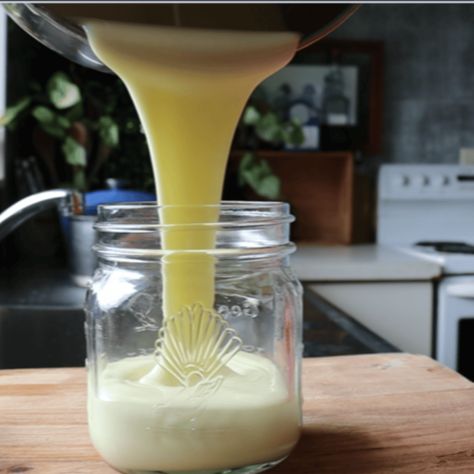 Homemade Sweetened Condensed Milk Recipe, Condensed Milk Recipes Easy, Diy Condiments, Homemade Sweetened Condensed Milk, Homemade Condensed Milk, Best Scone Recipe, The Best Green Beans, Make Vanilla Extract, Salted Caramel Ice Cream