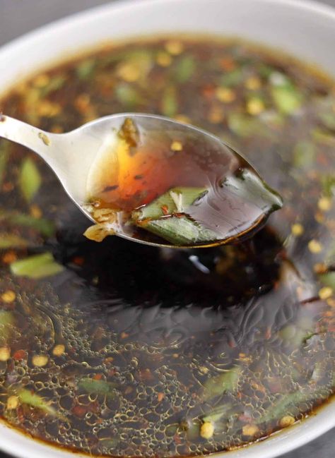 This delicious Asian Dipping Sauce is the perfect addition to any dish that needs flavor. Made with a blend of low-sodium soy sauce, rice wine vinegar, sugar, Soy Sauce Rice, Asian Dipping Sauce, Asian Inspired Salad, Asian Dressing, Easy Asian, Chili Paste, Vegetarian Chili, Low Sodium Soy Sauce, Rice Wine Vinegar